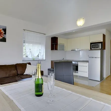 Apartment Kralj *