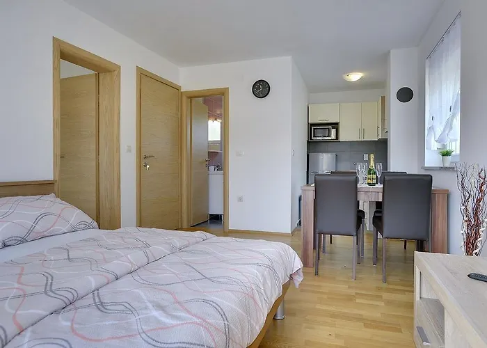 Apartment Robert